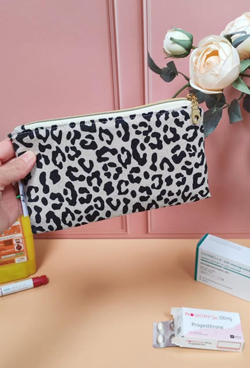 trousse-pochette-isotherme-leopard