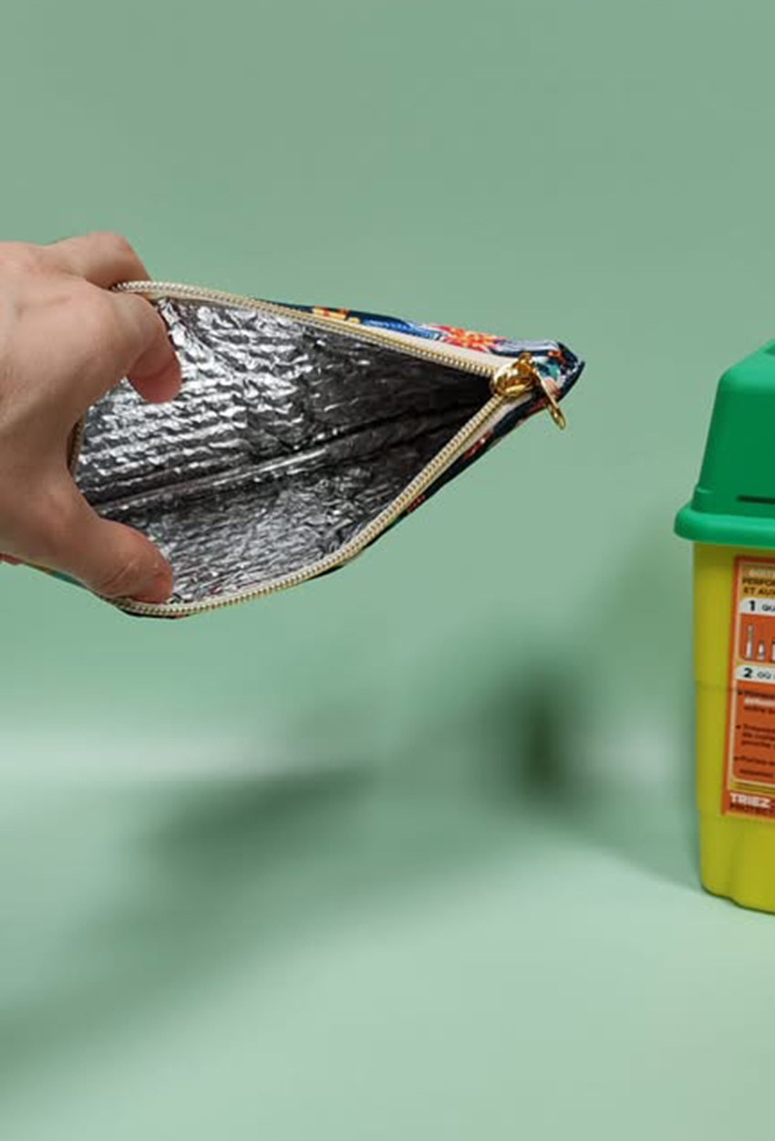 trousse-isotherme-girafe-colibri-ouvert