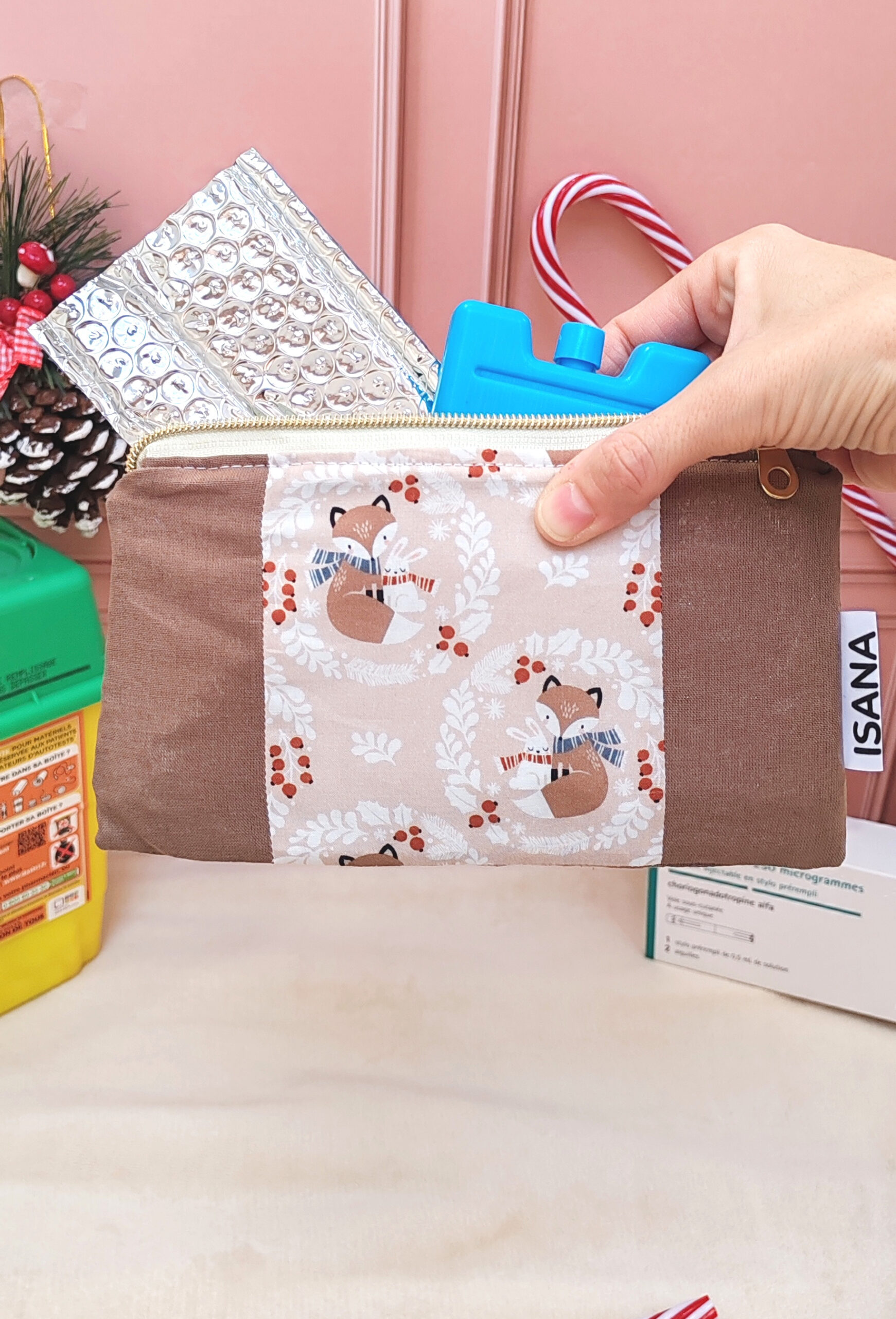 trousse-isotherme-pma-noel-marron